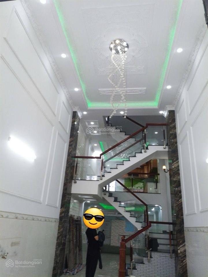 Nhà đẹp ở ngay 2 mặt tiền hẻm 6mhương lộ 2 bình tân tân phú dt 4 x 17 4 tầng btct chỉ 6.x tỷ