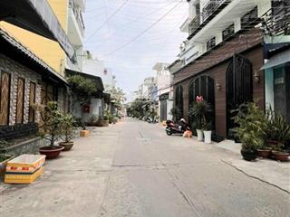 Hẻm xe hơi tránh nhau  ngay chợ tân hương trung tâm tân phú dt 4 x 20 2 tầng chỉ nhỉnh 7 tỷ.