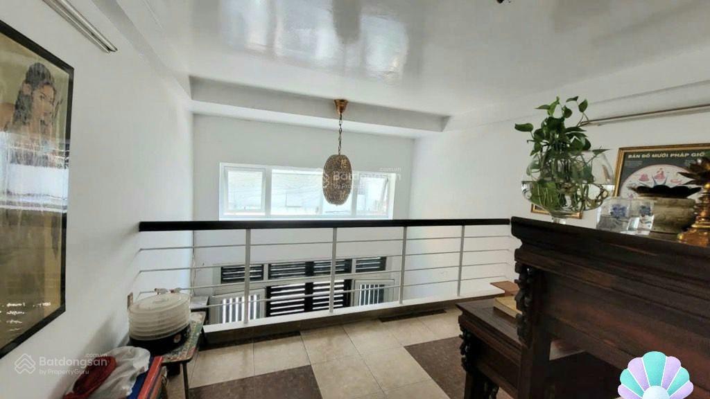 Bán nhà đẹp 5 tầng kiên cố  hẻm xe hơi  dt 51m2  chỉ nhỉnh 7 tỷ  gần siêu thị aeon  tân phú