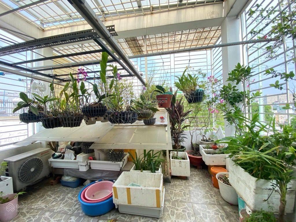 Nhà hiếm khó tìm hẻm xe hơi diệp minh châutân sơn nhì vip tân phú 4 x18 5 tầng btctchỉ 9.x tỷ