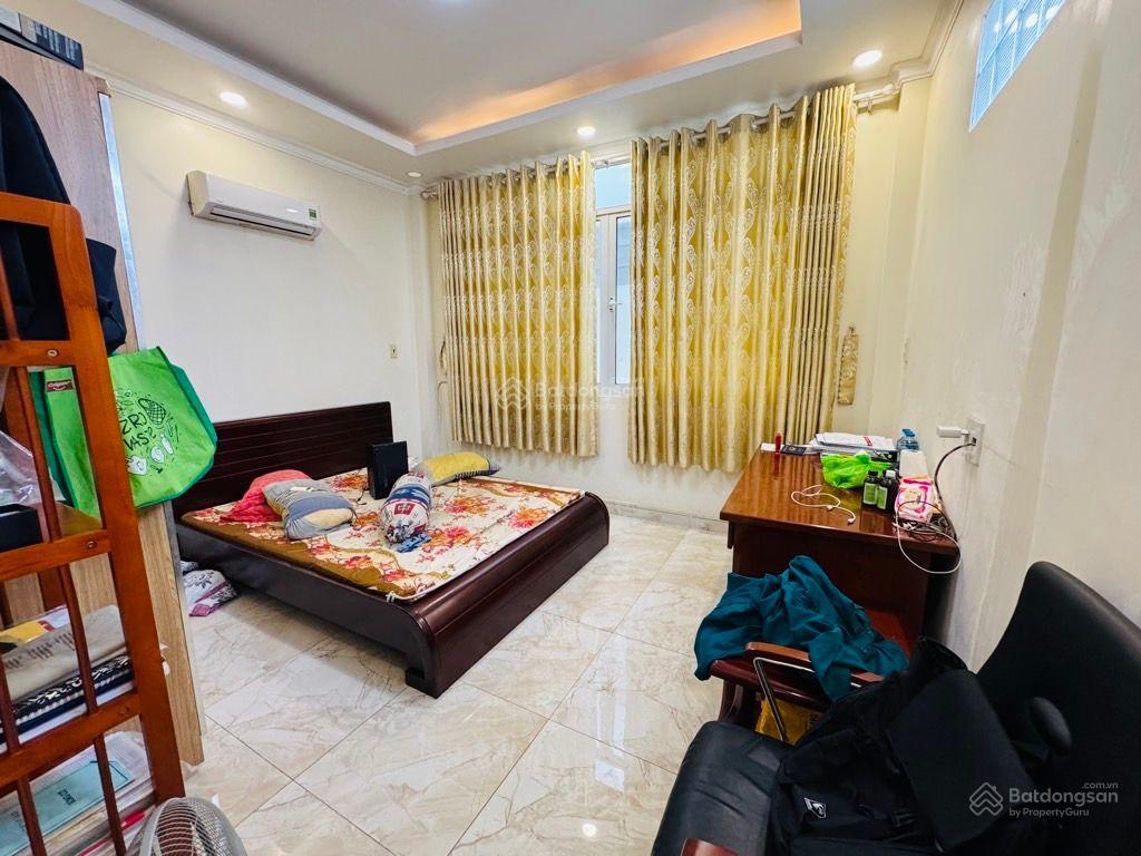 Cạnh nhà ga t3 sát mặt tiền hẻm xe hơi phạm văn bạch tân bình dt 61m2 3 tầng btct nhỉnh 7 tỷ.