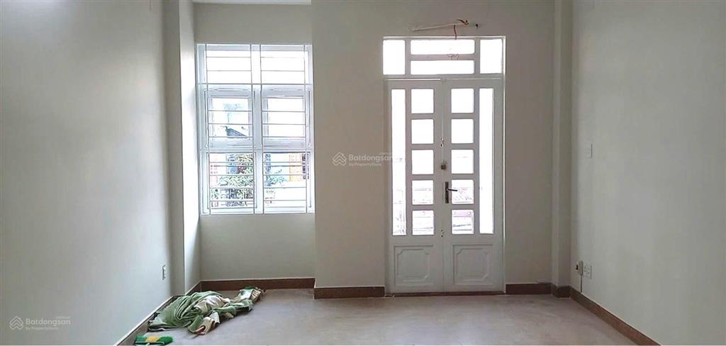 Xe hơi ngủ trong nhà sát mặt tiền hoàng bật đạt tân bình dt 72m2 4 x 18 4 tầng chỉ nhỉnh 8 tỷ