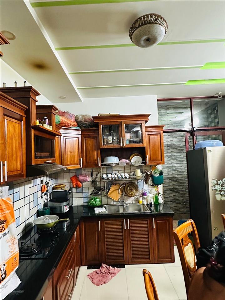 Khu phân lô cao tầng xe hơi ngủ trong nhà hoàng bật đạt tân bình dt 4 x 15 4 tầng btct 7 tỷ.