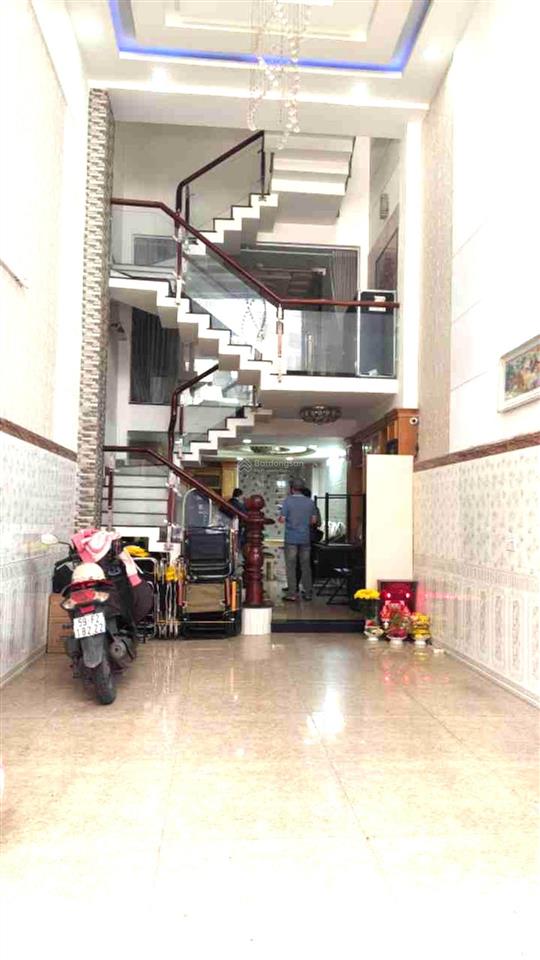 Nhà đẹp ở ngay xe hơi ngủ trong nhà  trần thị trong phường 15 tân bình 4 x 16 5 tầng đúc btct