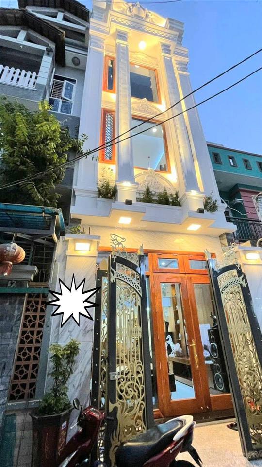 Hiếmbán nhà đẹp 5 tầng btctchính chủ xây  dt 4.5 x 15hẻm xe hơi ngay chợ phạm văn bạch gò vấp
