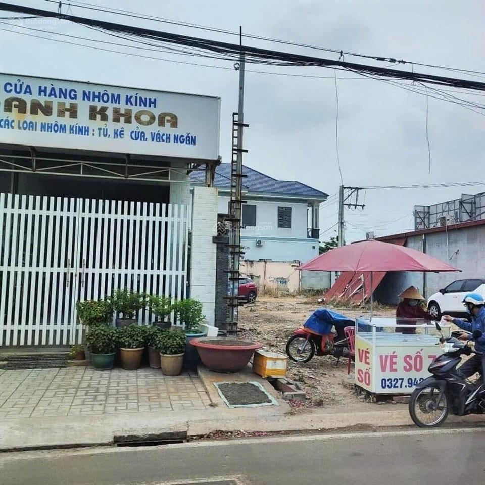 Cần bán gấp 400m2 đất trung tâm giá chỉ 375tr