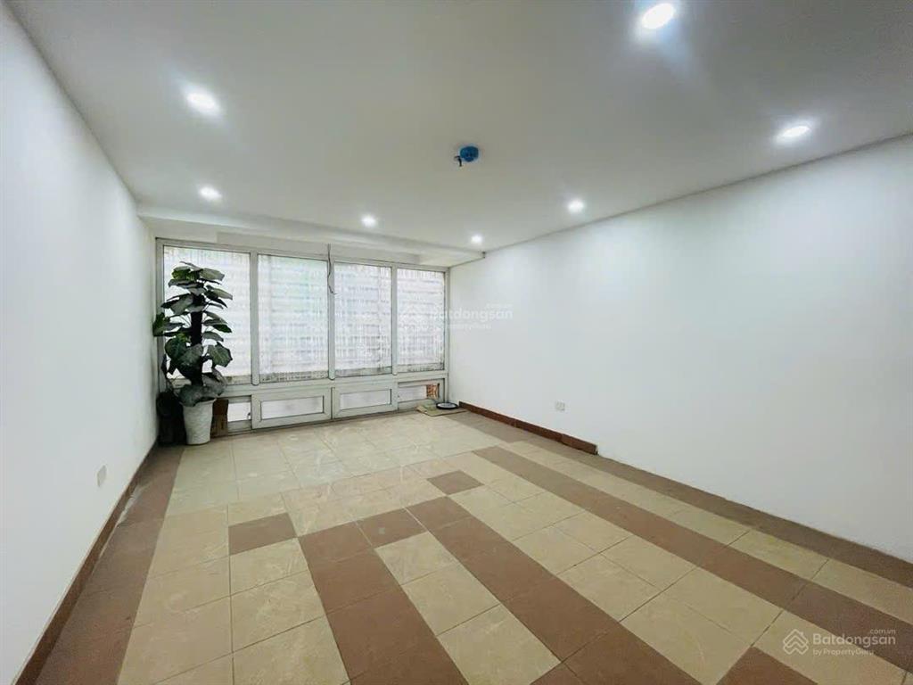 Bán gấp nhà mặt phố hàng lược 159m x 6t đang cho thuê 2 tỷ/năm vị trí đẹp