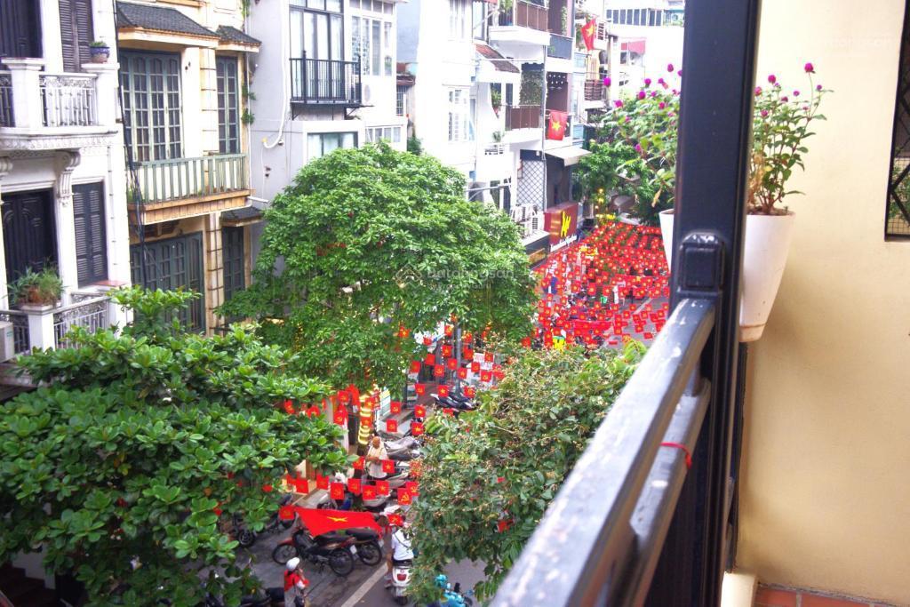 Bán nhà 2 mặt phố bát đàn, 35 tỷ, 65m2, hàng hiếm tại hoàn kiếm, đang cho thuê kd tốt, sổ đẹp