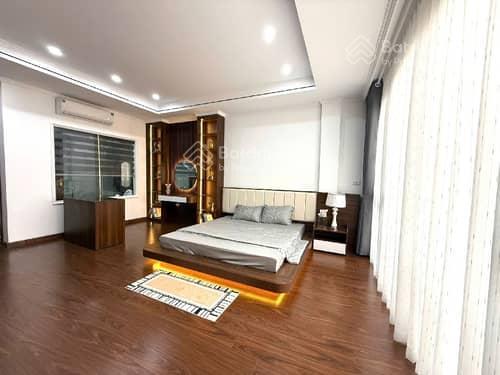 Nhà mặt phố bùi thị xuân hai bà trưng 80m x 7 tầng thang máy đang kd tốt 56 tỷ thương lượng