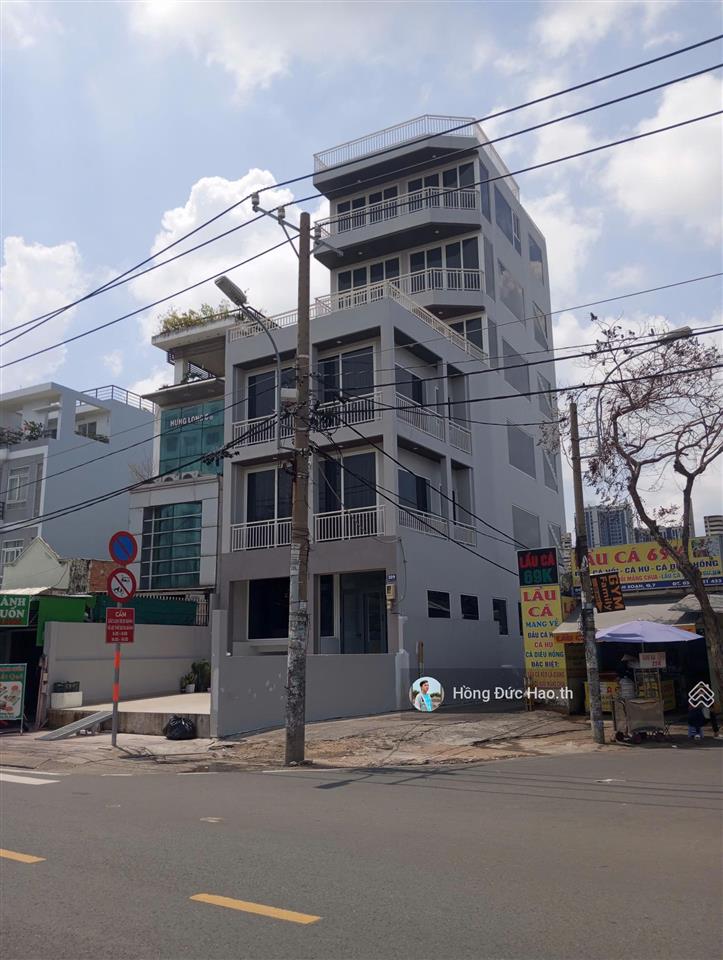 Bán nhà mt ngay lý phục man, p. bình thuận, quận 7. dt 8 x 25m, ctxd hầm  7 tầng, giá 32 tỷ