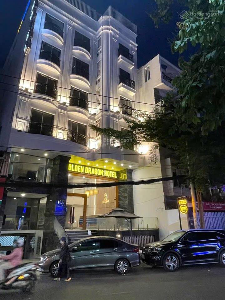 Bán ks ngay đường cửu long, p.2, tân bình. dt (12 x 25m). hầm  7tầng. hđt 550 tr/th. giá 135 tỷ