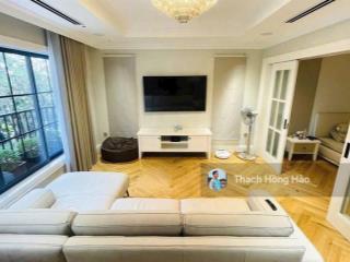 Bán siêu biệt thự hồ bơi  tân định  quận 1. dt 13 x 20m. kc hầm  5 tầng. giá bán 85 tỷ