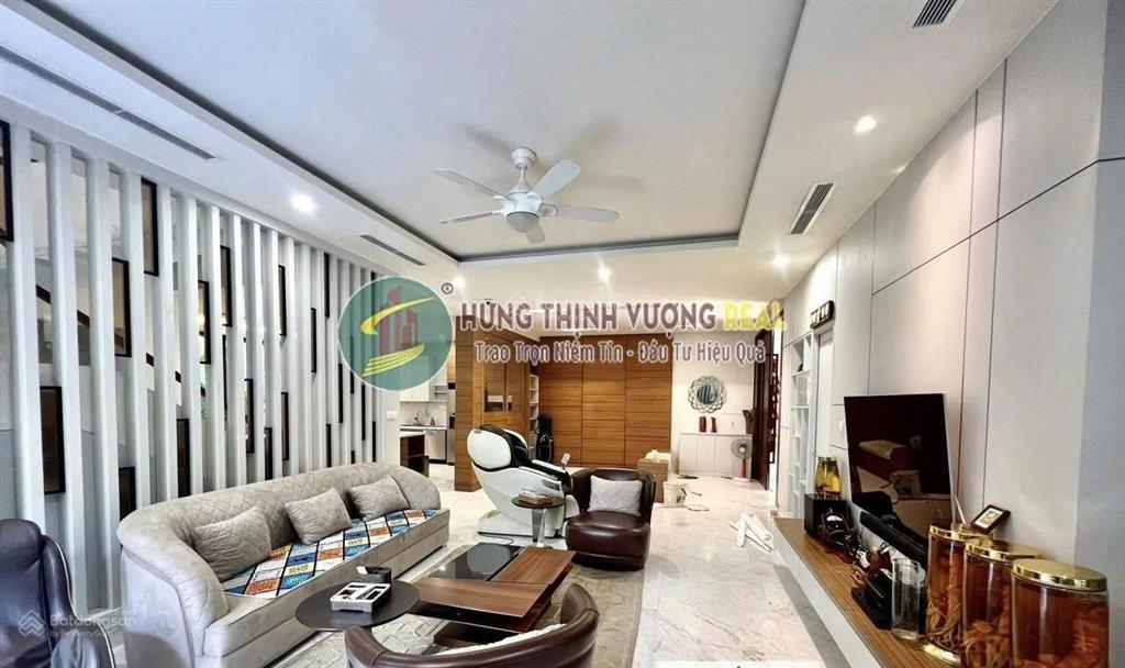 Siêu vip biệt thự phú mỹ hưng  khu hưng gia 2, quận 7. dt 12 x 20m. 2 tầng. giá bán 87 tỷ
