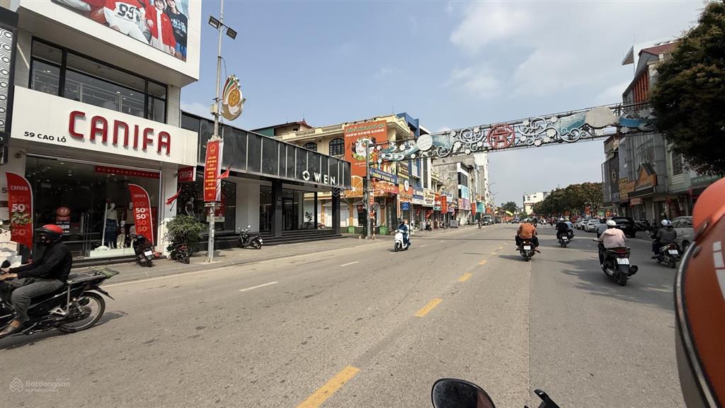 Bán nhà ở ngay, vị trí trung tâm đông anh, tiện ích miễn chê, ôtô vào nhà.