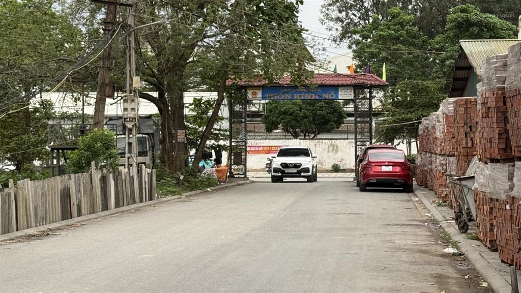 Giảm kịch sàn! cần bán 70m2 đất tại uy nỗđông anh, view hồ điều hoà,đường 2 ô tô tránh,kinh doanh