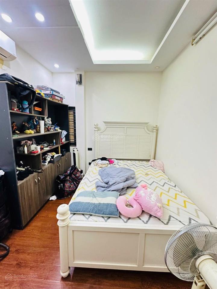 Nhà đẹp giảng võ, lõi ba đình, 50m2, 4 tầng, cách 1 nhà ra phố sân để xe riêng nhà dân xây, 14 tỷ