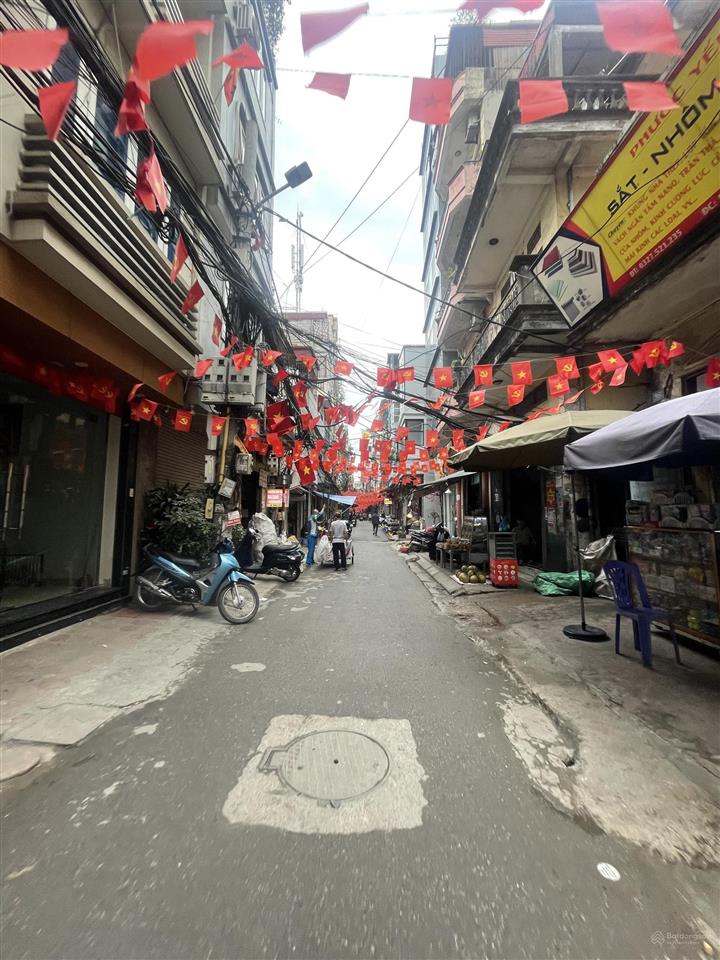 Mặt phố kim hoa  đống đa giá rẻ như mặt nghách, 70m2, mt4.2m, 2 tầng xác định bán đất, giá 23.8 tỷ