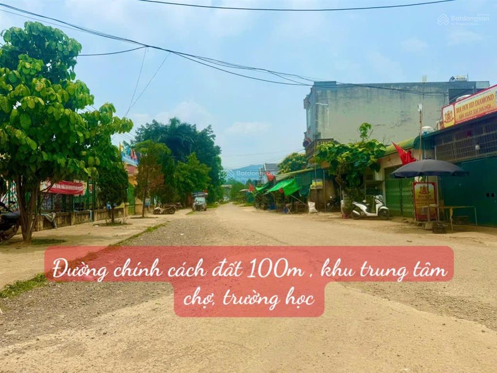 Chủ cần tiền gửi bán lô đất cho nhà anh chị làm nhà vườn ạ