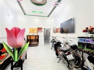 Chỉ 5 tỷ  bán nhà 64m2  hxh tl10  sát mặt tiền kênh tham lương  tân tạo  bình tân