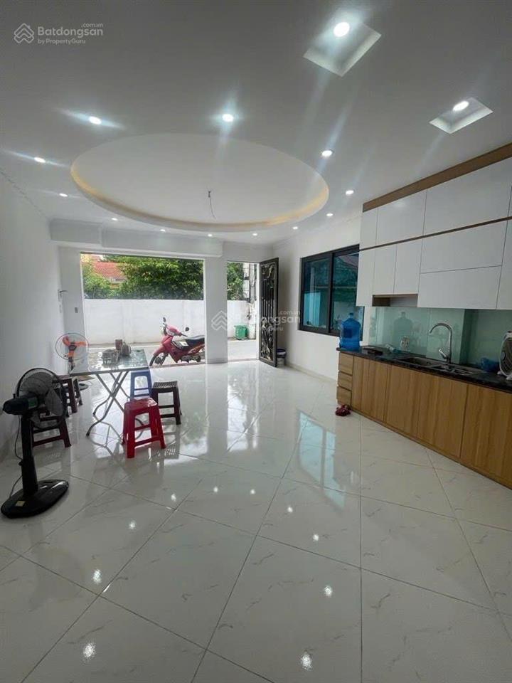 Siêu phẩm nhà kim chung  lô góc 2 mặt tiền  kinh đốc đắc địa