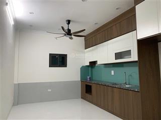 Giá ngỡ ngàng  chốt nhà vàng kim