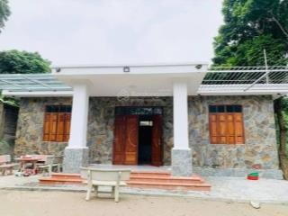 Khuôn viên hoàn thiện 1356m tại lâm sơn lương sơn tìm chủ moi