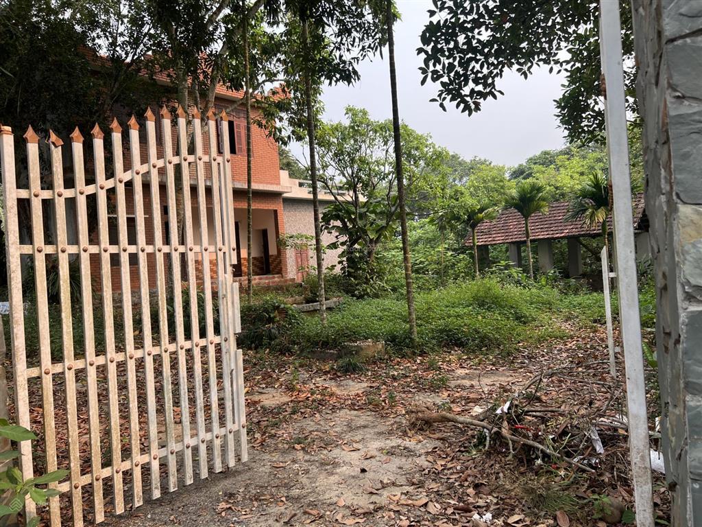 Bán khuôn viên hoàn thiện tại lâm sơn phong thuỷ và sinh thái đẹp