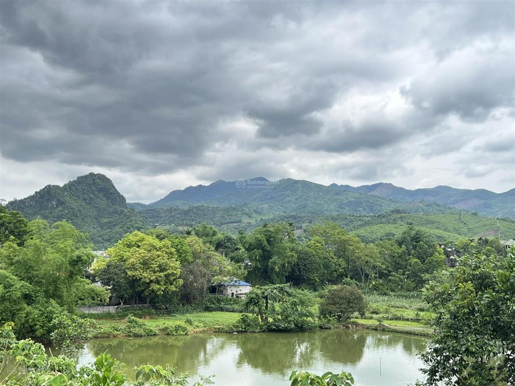 Cần bán lô đất view hồ tại cao sơn lương sơn hoà bình, giá rẻ