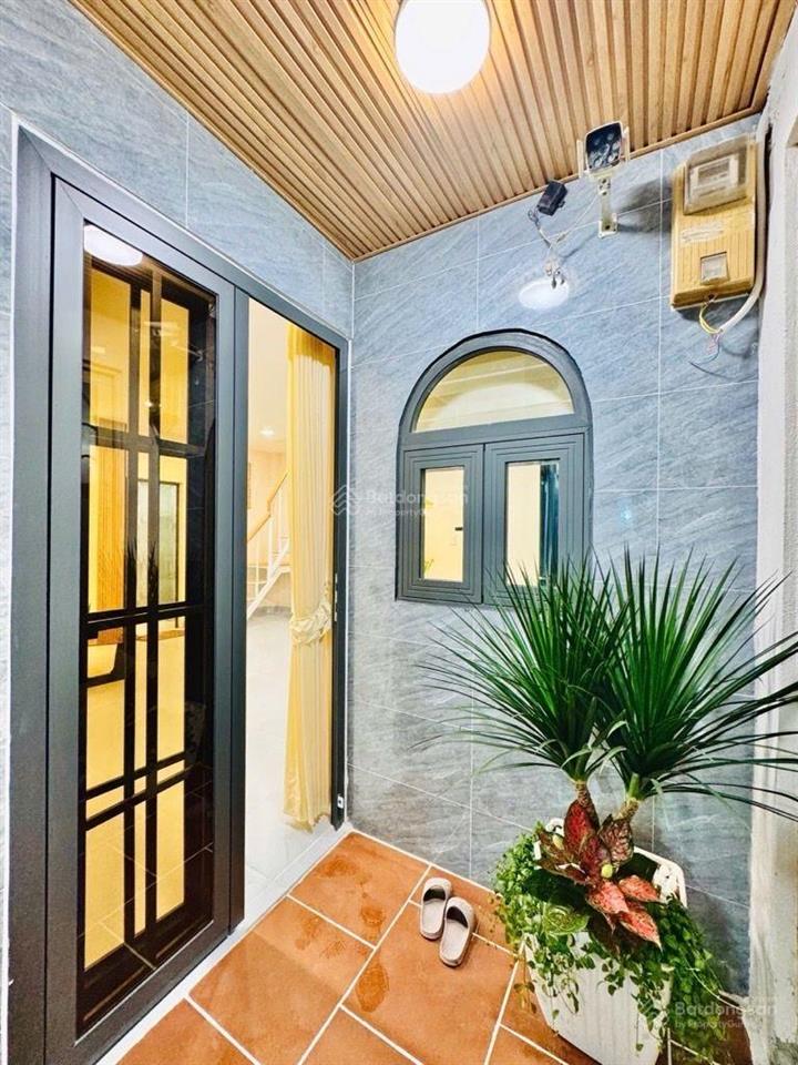 Giáp trung tâm tp  nhà mới full nội thất  xô viết nghệ tĩnh p17  40m2  hẻm 4m  3.98 tỷ tl