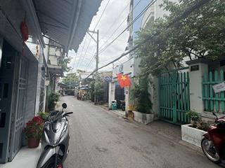 62m2  dãy trọ  4.4 x 13  đường xe tải nhựa  thuê rẻ 6tr/th  hòa bình  tô hiệu  đầm sen