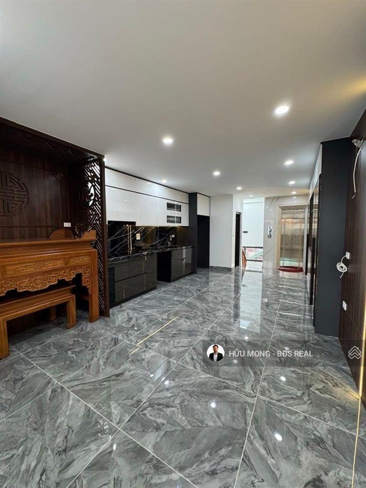 Phân lô đền lừ  6 tầng thang máy  ô tô vào nhà  kinh doanh đỉnh cao  nhỉnh 17 tỷ