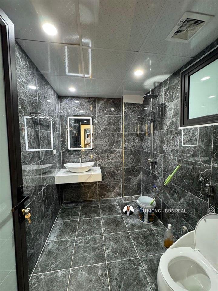 Phân lô đền lừ  6 tầng thang máy  ô tô vào nhà  kinh doanh đỉnh cao  nhỉnh 17 tỷ