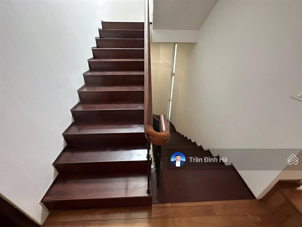 Biệt thự vườn đào 4t, lô góc 3 mặt thoáng dt 217m2, mt 25m, 155 tỷ tây hồ.  0914 766 ***