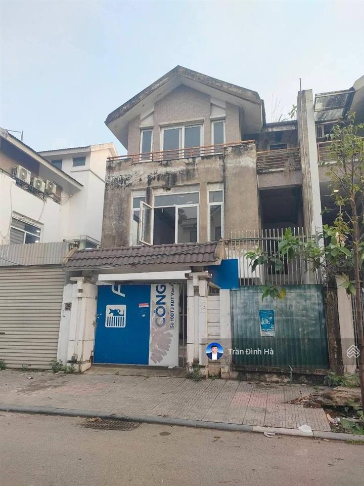 Biệt thự xây thô 4 tầng đtm văn phú, dt 200m2, mt 10m, 48.5 tỷ hà đông.  0914 766 ***