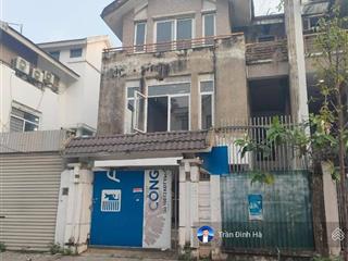 Biệt thự xây thô 4 tầng đtm văn phú, dt 200m2, mt 10m, 48.5 tỷ hà đông.  0914 766 ***
