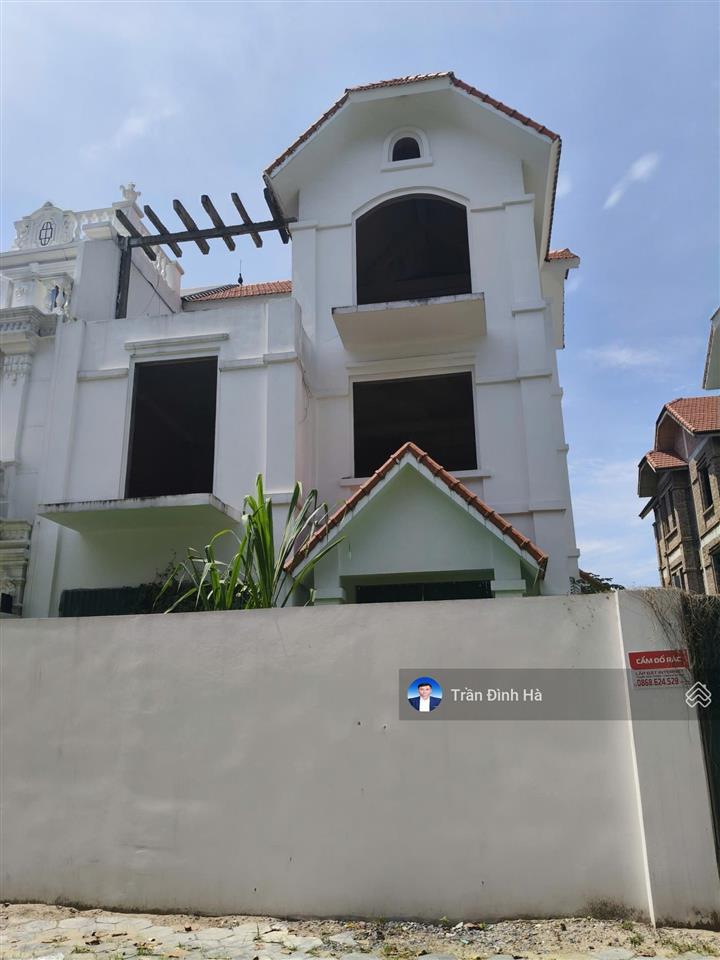 Biệt thự xây thô 3 tầng khu đtm phú lương, dt240m2, mt12m, 47 tỷ hà đông