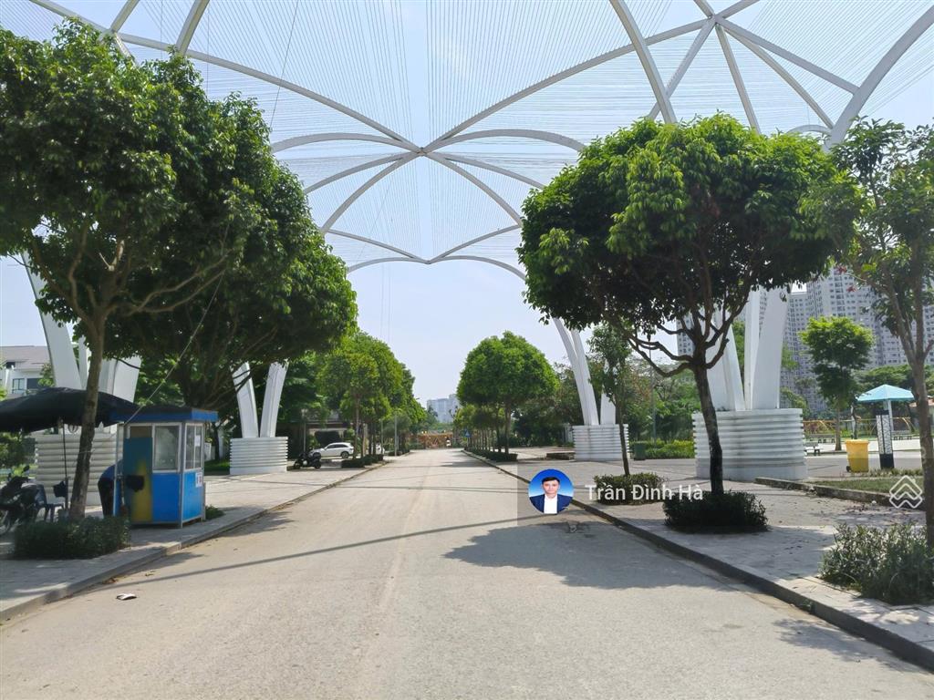Biệt thự 3t đtm đô nghĩa dt 170m2, mt 9.5m, ôtô kd, 2 mặt thoáng, 30 tỷ hà đông