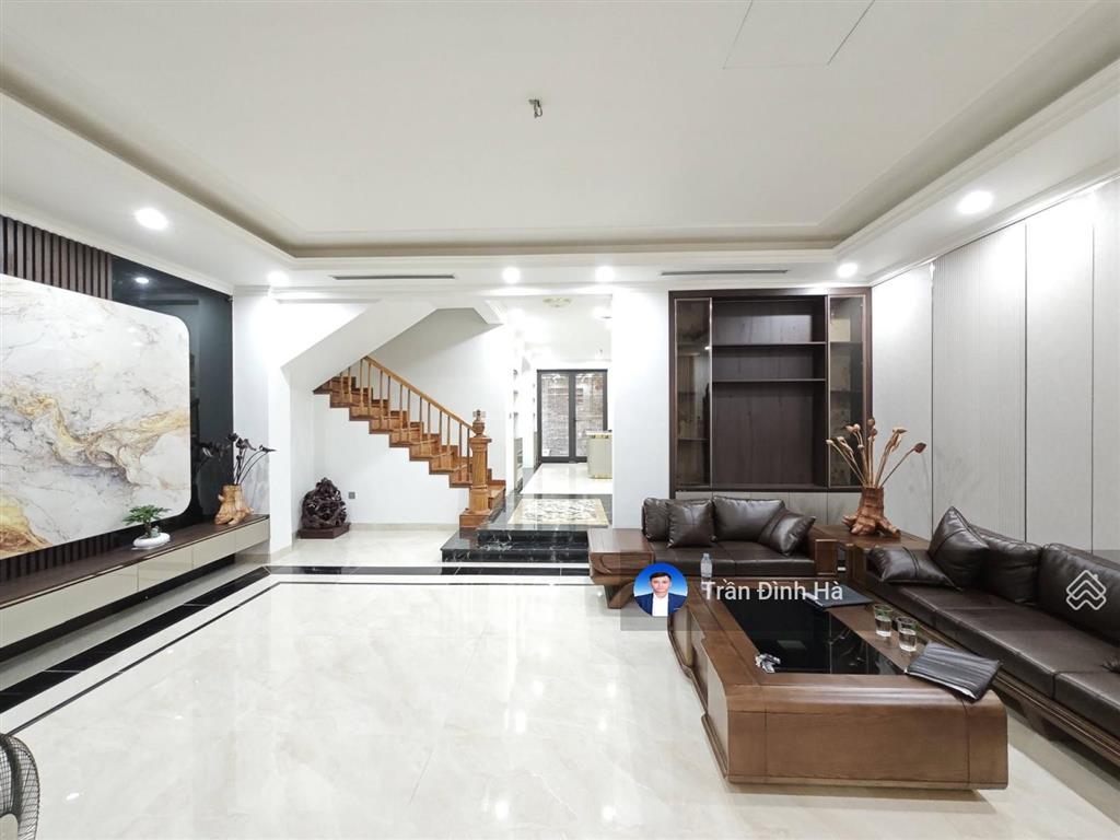 Biệt thự 5 tầng thang máy đtm văn phú, dt 200m2, mt 10m, 59 tỷ hà đông.  0914 766 ***