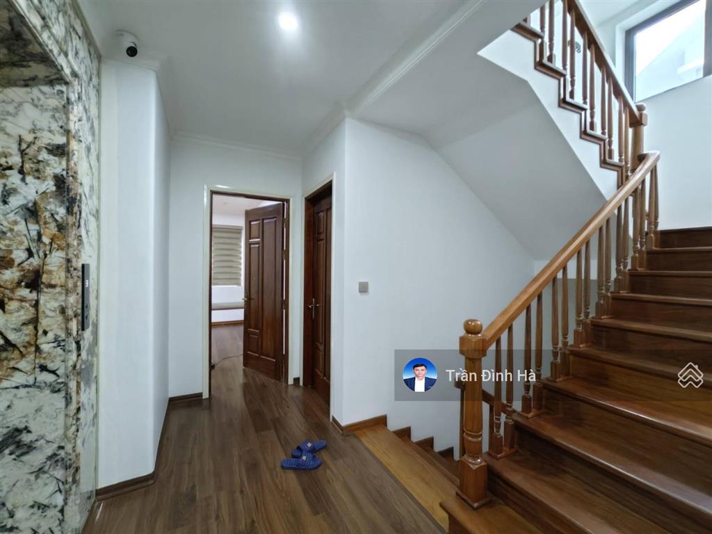 Biệt thự 5 tầng thang máy đtm văn phú, dt 200m2, mt 10m, 59 tỷ hà đông.  0914 766 ***