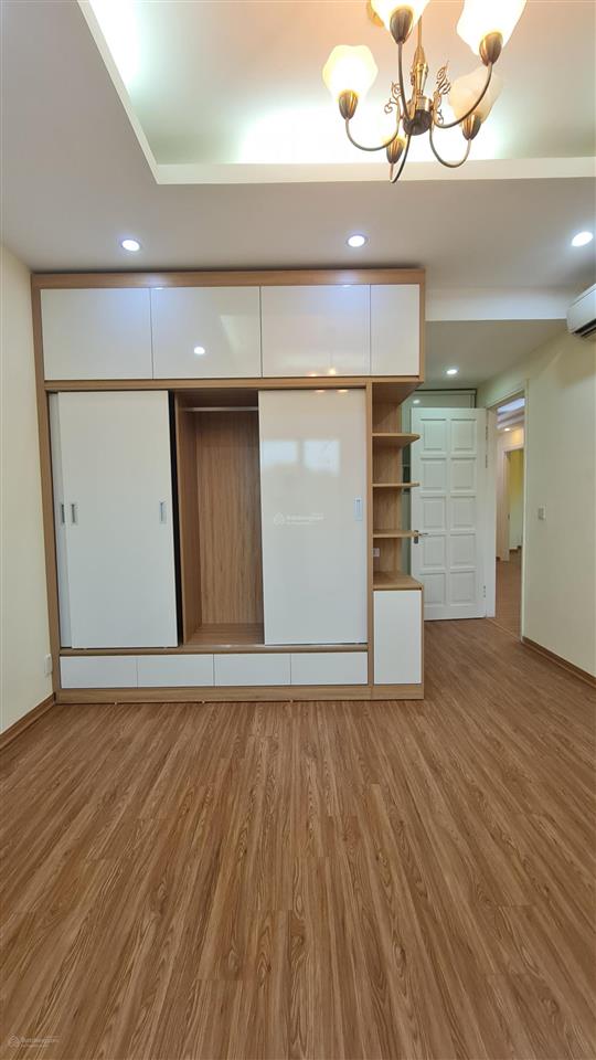 Bán chung cư ciputra hà nội, diện tích 154m2 hướng bc đông nam giá 13,5 tỷ