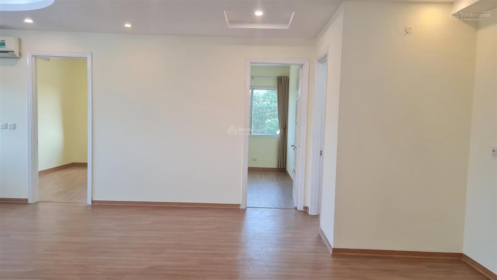 Bán chung cư ciputra hà nội, diện tích 154m2 hướng bc đông nam giá 13,5 tỷ