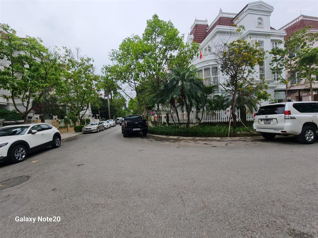 Bán biệt thự ciputra 231m mặt đường đôi 30m nhà đẹp giá rẻ chỉ 76ty  0985 680 ***