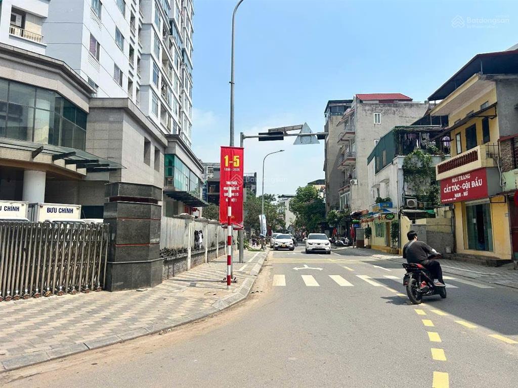 Bán nhà mặt phố phú thượng 3tầng lô góc kinh doanh bất chấp