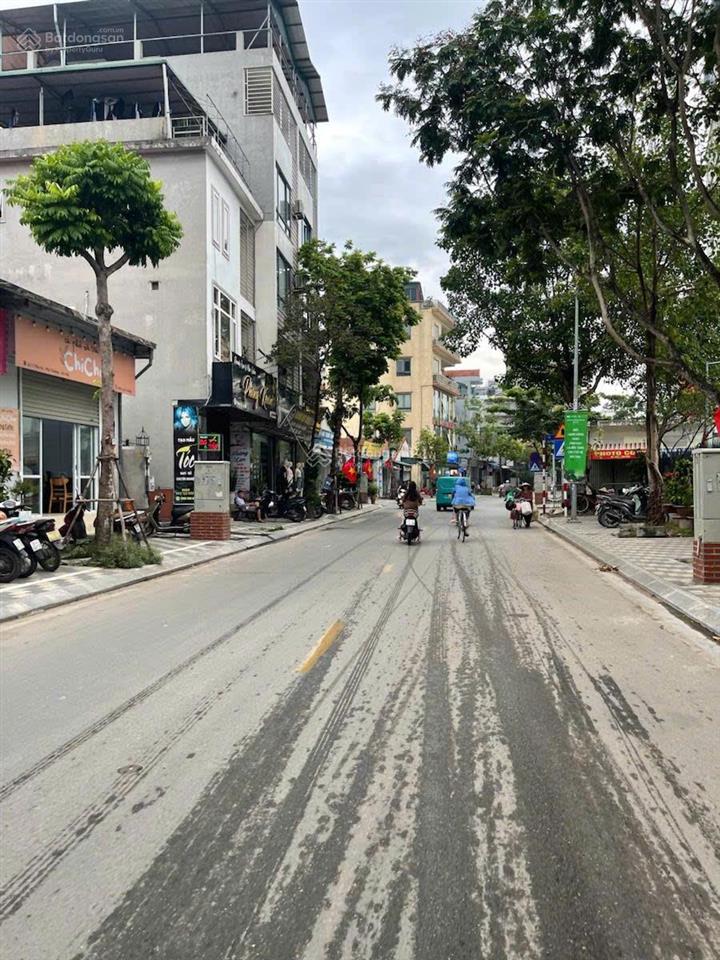 Bán nhà mặt phố phú thượng 3tầng lô góc kinh doanh bất chấp