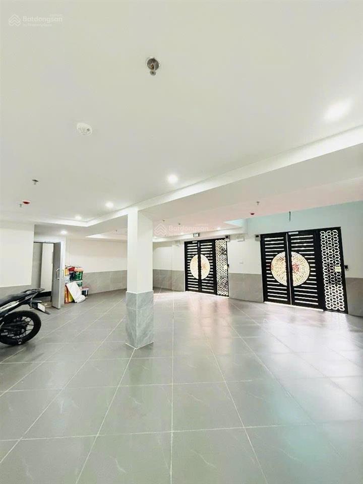 Siêu phẩm tòa căn hộ dịch vụ mới 24 phòng 8 tầng hàng xóm ciputra gái 21,5 tỷ
