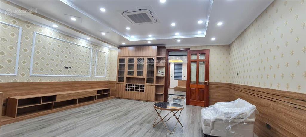 Bán liền kề packexim phú thượng thang máy nhập giá hơn 30 tỷ