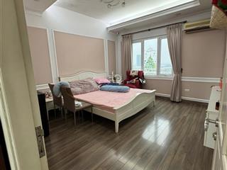 Bán cc tòa g2,3 ciputra 150m2 nội thất đẹp tầng cao giá chỉ 11 tỷ,  0985 680 ***