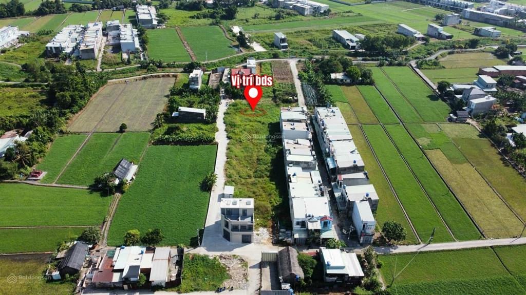 2 lô liền kề đường huỳnh thị quyến thông ra kênh nhà vuông xã bình mỹ củ chi,132m2/lô.