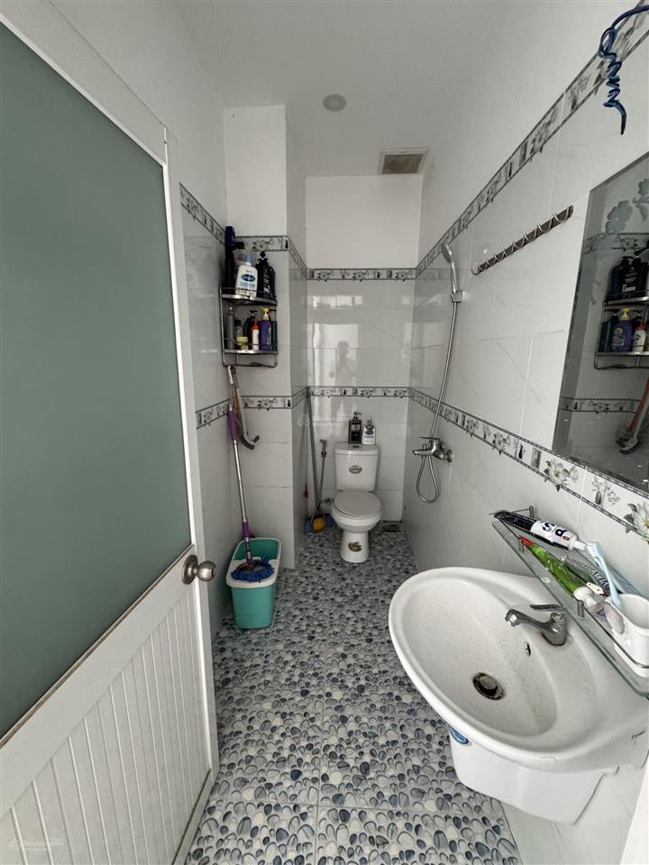 Nhà 3 tầng hiệp phú  lê văn việt  6.5 tỷ