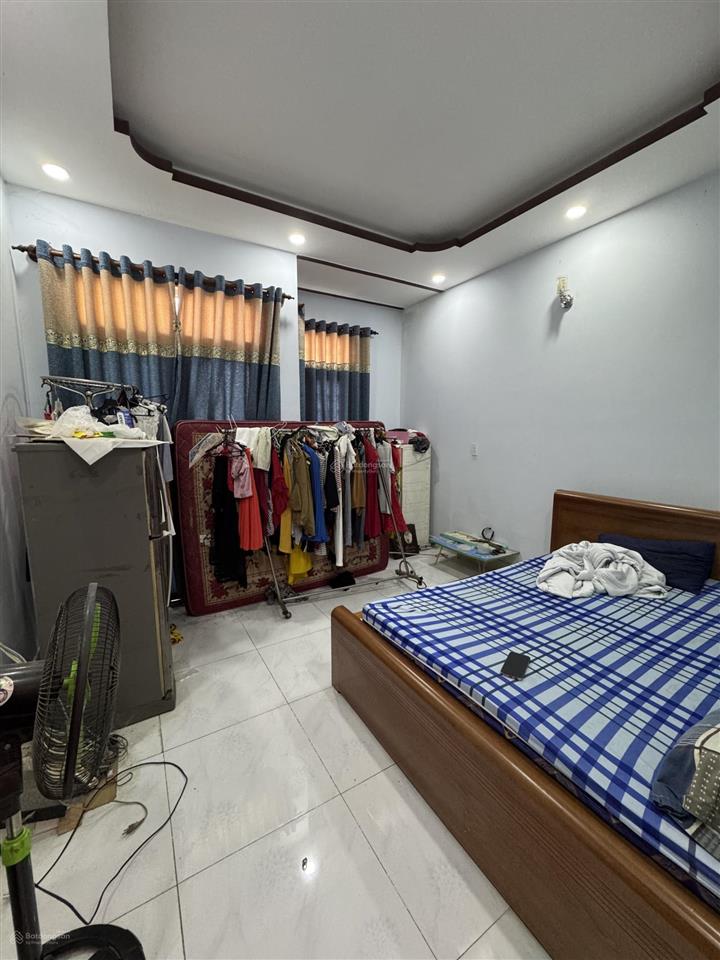 Nhà 3 tầng hiệp phú  lê văn việt  6.5 tỷ
